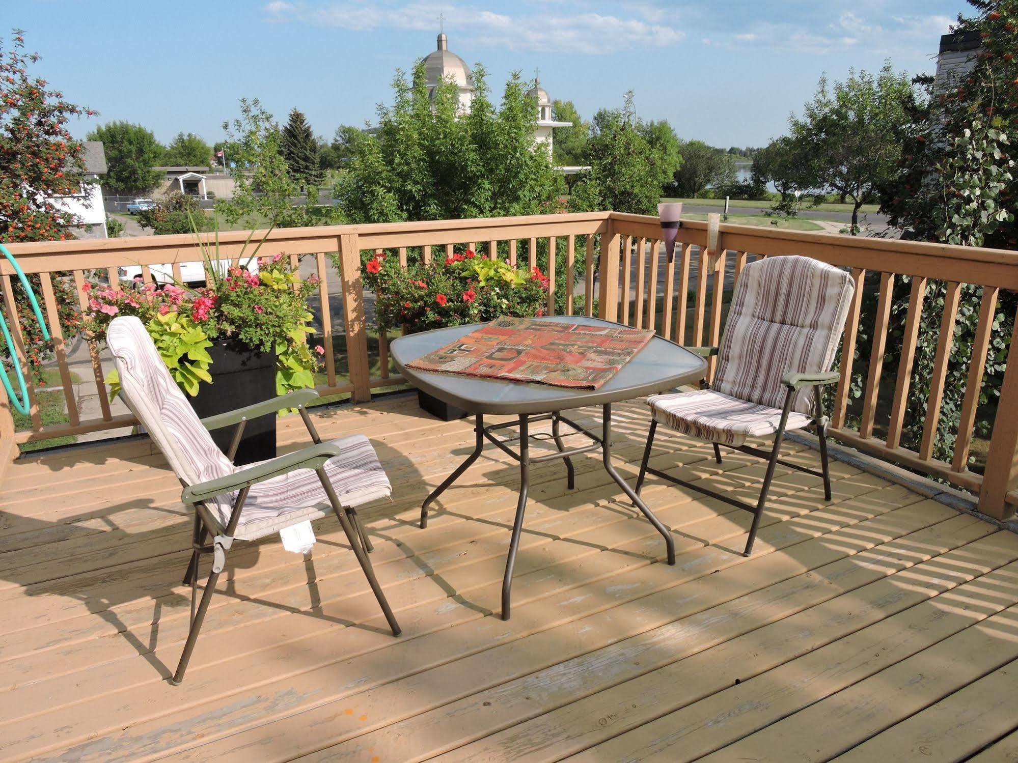 Bethel-Aspen Inn Bonnyville Luaran gambar
