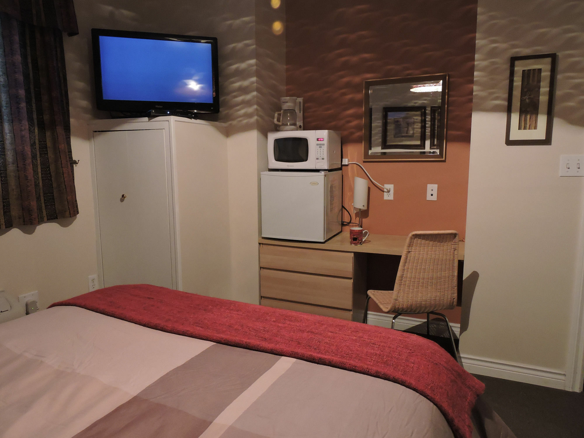 Bethel-Aspen Inn Bonnyville Luaran gambar